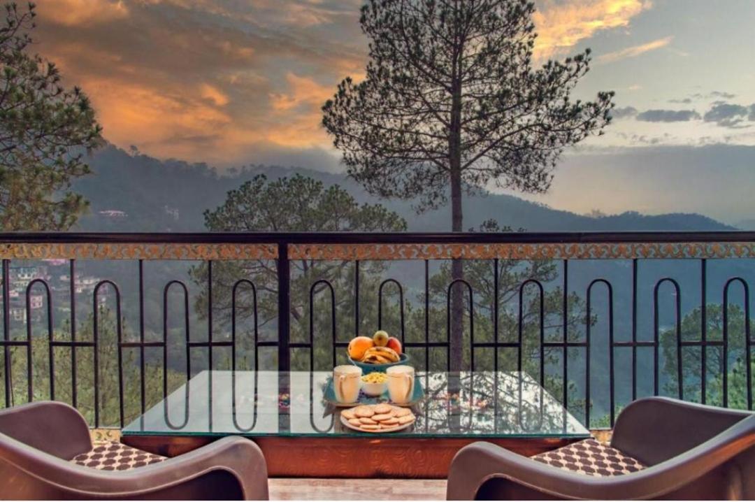 The Heritage Home Kasauli I Pine View Serviced Villa I Best Seller I Vacations I Family Events I Sky Bonfire I Kasauli By Exotic Stays Exteriör bild