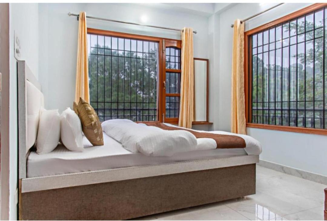 The Heritage Home Kasauli I Pine View Serviced Villa I Best Seller I Vacations I Family Events I Sky Bonfire I Kasauli By Exotic Stays Exteriör bild